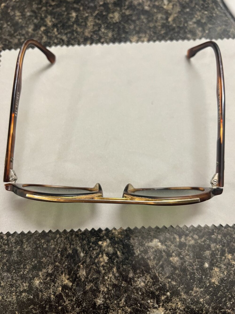 Vintage B&L Ray-Ban Gatsby Style 6 W0941 Tortoise & Gold Sunglasses - Picture 5 of 10